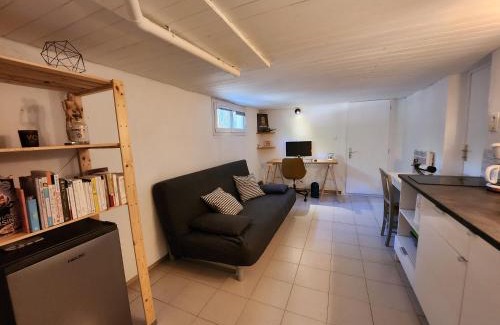 Bouc-Bel-Air Apartment | Appartement indépendant avec extérieur entre Aix-en-Provence et Marseille