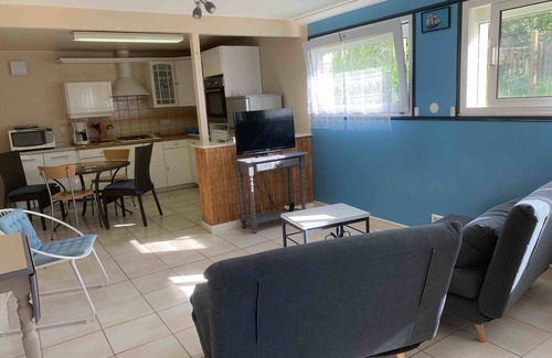 Louannec House | Appartement Indépendant Dans une Propriété au Calme