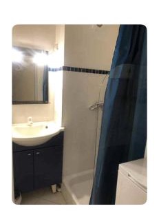 La Celle-sous-Gouzon Apartment | Appartement jardin près de la plage