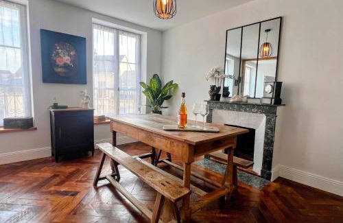Mortagne-au-Perche Apartment | Appartement L’Éclat du Colza