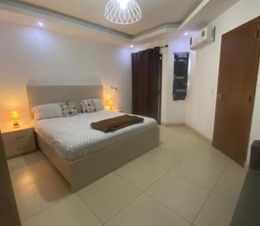 Point E Apartment | Appartement meublé F4
