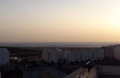 La Nouvelle Ville Ibn Batouta Apartment | Appartement neuf, lumineux et calme, entièrement meublé