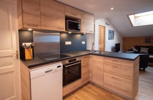 Les Avanchers-Valmorel Apartment | Appartement spacieux à Valmorel, 11 couchages, 4 Pièces, casier à skis - FR-1-291-749