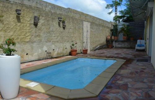 Sainte-Luce Apartment | Appartement spacieux a Sainte Luce avec piscine privee 100 m²