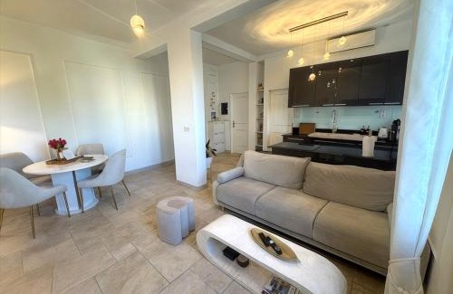 Juan-les-Pins Apartment | Appartement T3 grand standing à Juan Les Pins