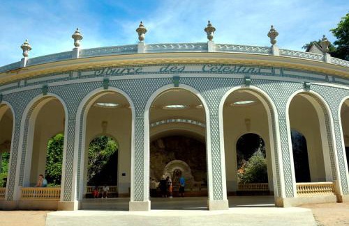 Thermal Apartment | Appartement Vichy Centre-ville Proche Cure Thermale