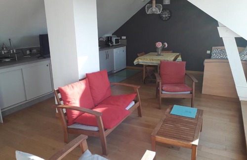 Larmor-Plage Apartment | Appartement vue mer avec piscine intérieure