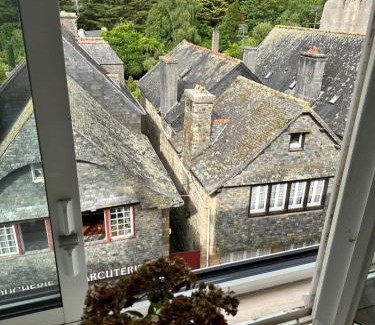 Le Faou House | Apparts 17 avec cachet au centre petite citée de caractère