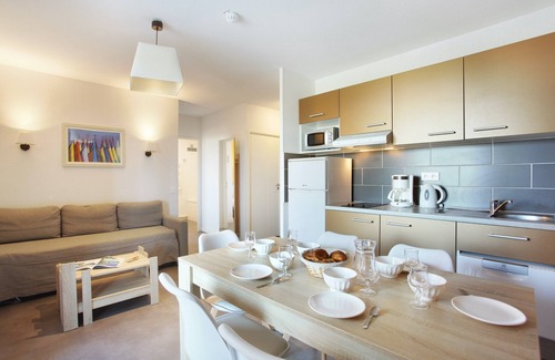 Sete Condo | Apparts Communicants Rénovés 5 Minutes de la Plage