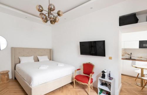Quartier du Gros-Caillou Apartment | Appt Tour Eiffel invalides