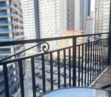Imereti Apartment | Apt near Euphoria & Boulevard