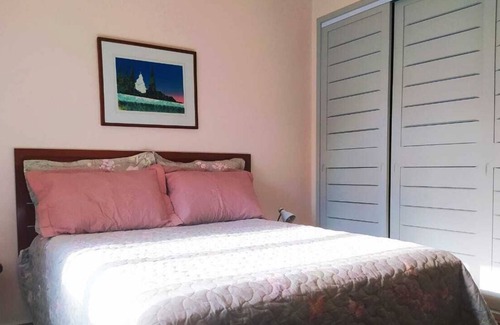 Torres Apartment | Apt of 3 bedrooms, 1 block from the sea, with balcony and sea view, in Prainha.