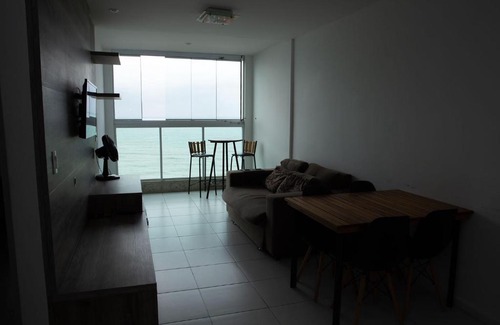 Praia de Itaparica Apartment | Apto c Wi-Fi a beira-mar da Praia de Itaparica ES