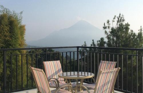 Tretes House | Arainn Bed & Breakfast Tretes Prigen by ecommerceloka