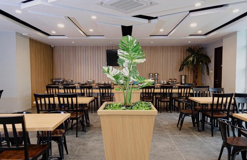Manado City Centre Hotel | Arcadia Hotel Manado