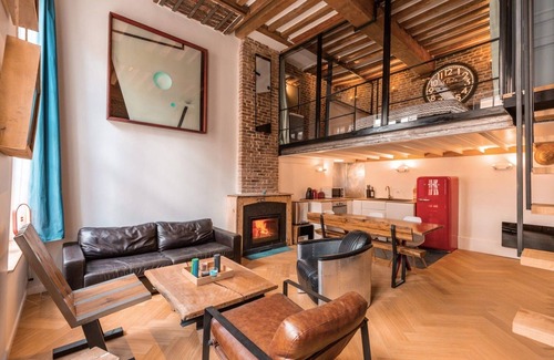 Old Lille Apartment | Architect-designed 3-bedroom duplex