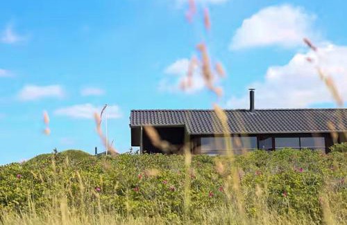 Lonstrup House | Architect-Designed House With Sea View In Lønstrup