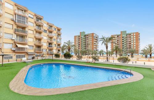 Els Arenals del Sol Apartment | Arenales Seaside Apartment - Pool, Beach & Parking