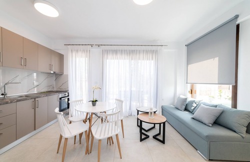 Paralia Ofryniou Resort | Argilos Residential Complex