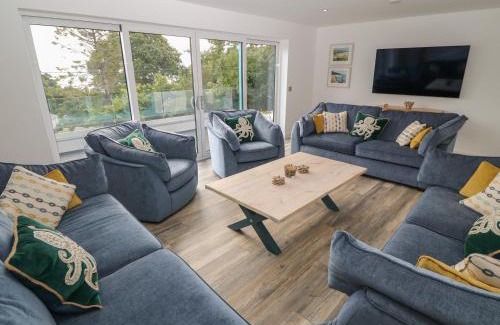 Llanbedrog House | Argraig