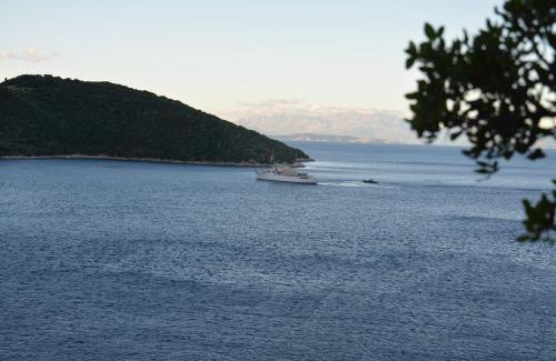 Frikes Apartment | Aristotelis Apartments