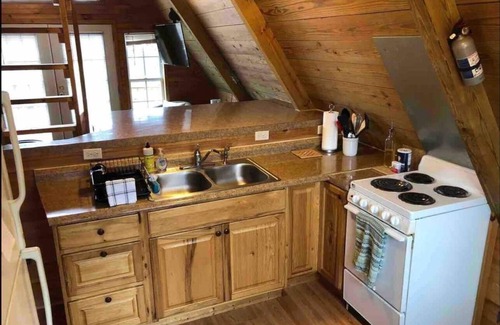 Harrison Cabin | Arkansas A-Frame creates cozy, comfortable memories for years to come.