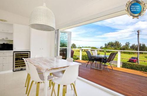 Culburra Beach House | Arklow I Pet Friendly with Ocean Views