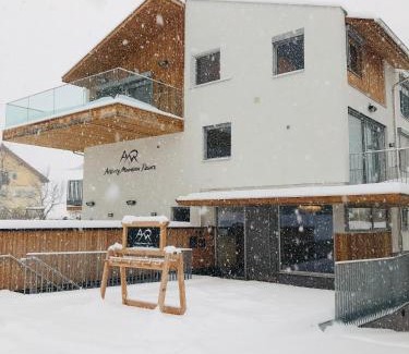 Pettneu am Arlberg Apartment | Arlberg Mountain Resort