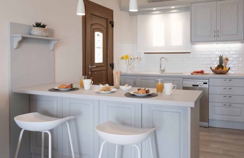 Afionas Apartment | Armikes Beachfront Suite 2 Afionas Corfu