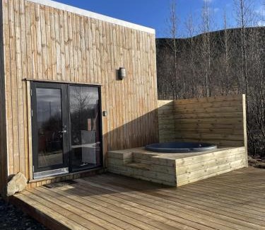 Selfoss Cabin | Arngrimslundur Cottages