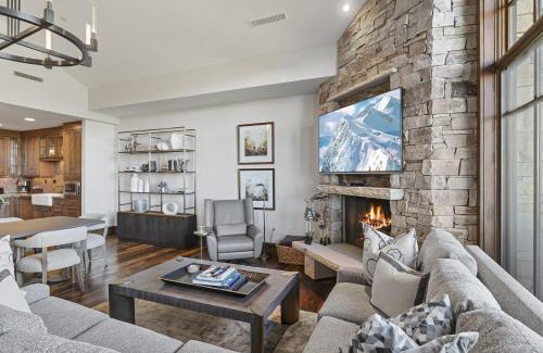 Empire Pass Apartment | Arrowleaf Lodge at Deer Valley Resort - Two Bedroom Residence #405 condo