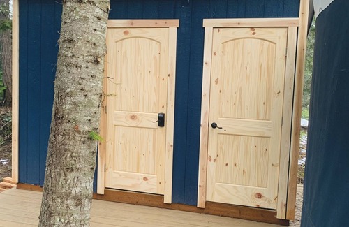 Athol Apartment | ARROWLEAF LUXURY YURT NEAR LAKE PEND OREILLE