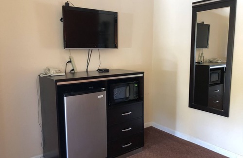 Arroyo Grande Hotel | Arroyo Village Inn