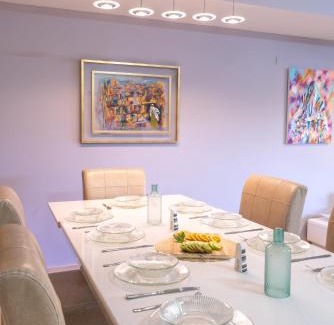 Jerusalem City Centre Apartment | Art Apartment In Mamila - King David Residence