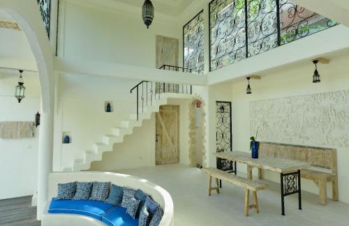 Dyanapura Resort | Artemis Villa Hotel