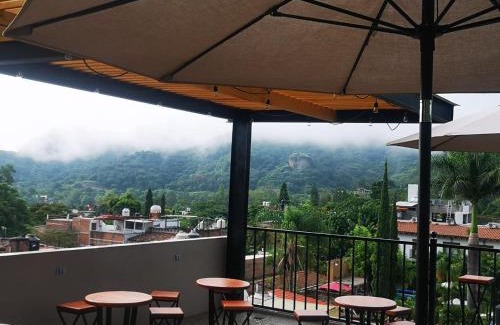 San Miguel Hotel | Artesanos 11