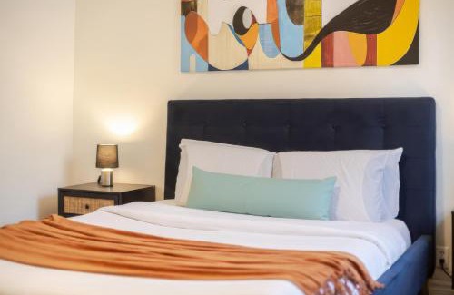 Sainte-Marie Apartment | Artful 3BR in Montreal Village