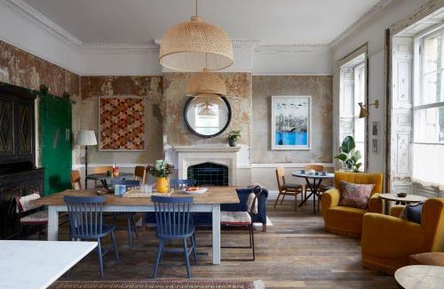 Saint Paul's Hotel | Artist Residence Bristol