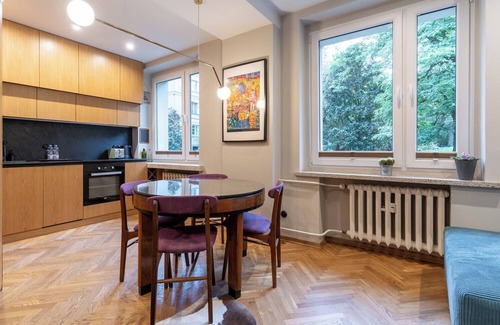 Katowice Apartment | Artistic Deluxe Apartment