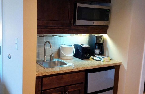 Palm Beach Resort | Aruba Surf Club 2 bedrooms Villa sleeps 8