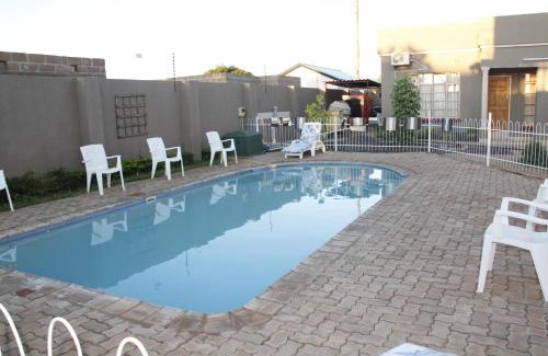 Livingstone Apartment | Asante Apartments
