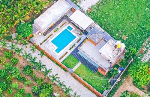 Khattalwada House | Asmi Hill view