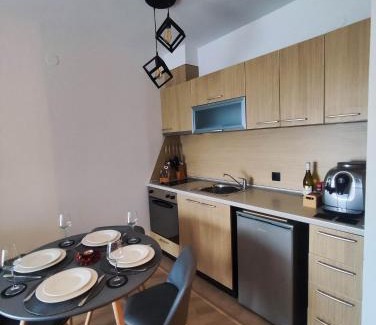 Razlog Apartment | Aspen Resort Studio I306