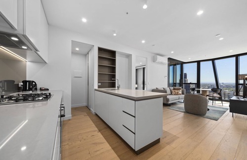 Melbourne Central Business District Apartment | Aspire Melbourne