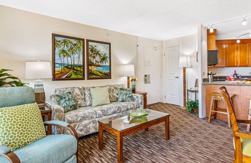 Honokowai Resort | Aston Kaanapali Shores: Ocean and Beach Just Steps Away Unit 203 2BR 2BA