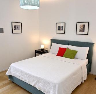 Rione VIII Sant'Eustachio Apartment | AT HOME NAVONA