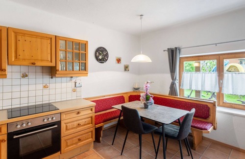 Saalfelden am Steinernen Meer House | Beautiful private villa for 6 guests with WIFI, TV, terrace, pets allowed and panoramic view