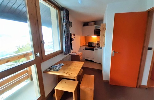 Montalbert Apartment | At the foot of the slopes