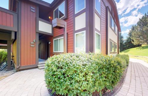 Elkhorn Hotel | Atelier 1097