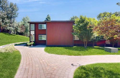 Elkhorn Hotel | Atelier 1101